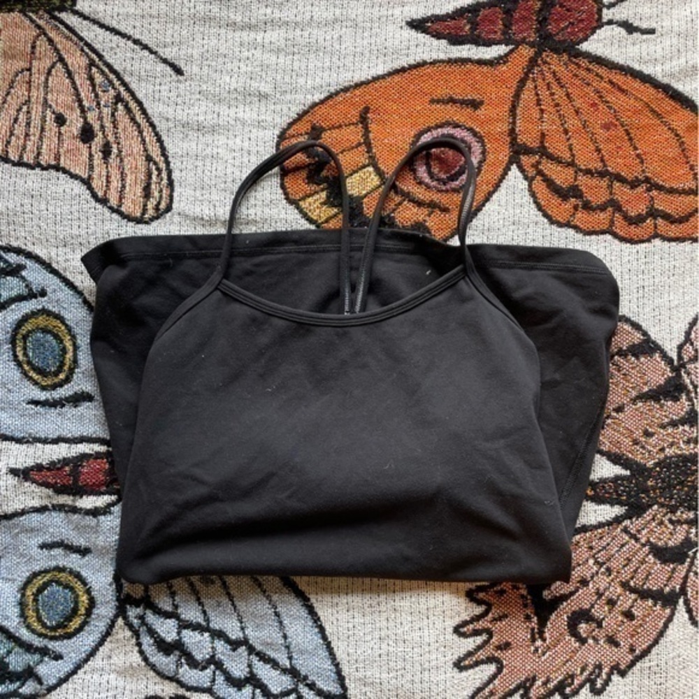 lululemon tanktop